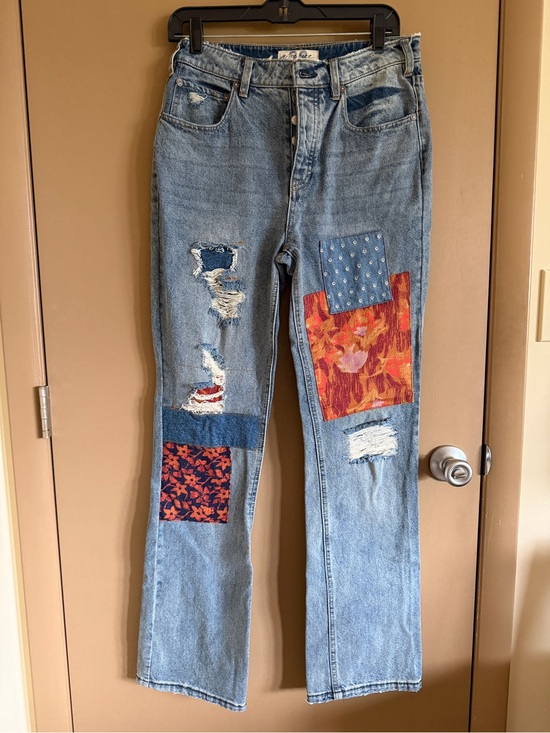 We The Free Denim - We The Free Belladonna Light Wash Straight-Leg Jeans with Colorful Patchwork
